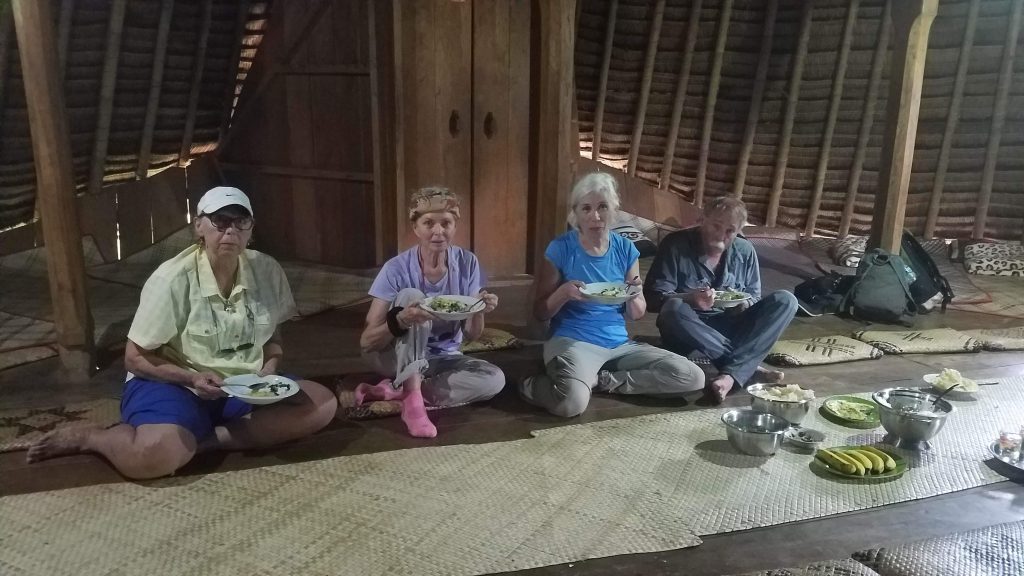 paket wisata waerebo